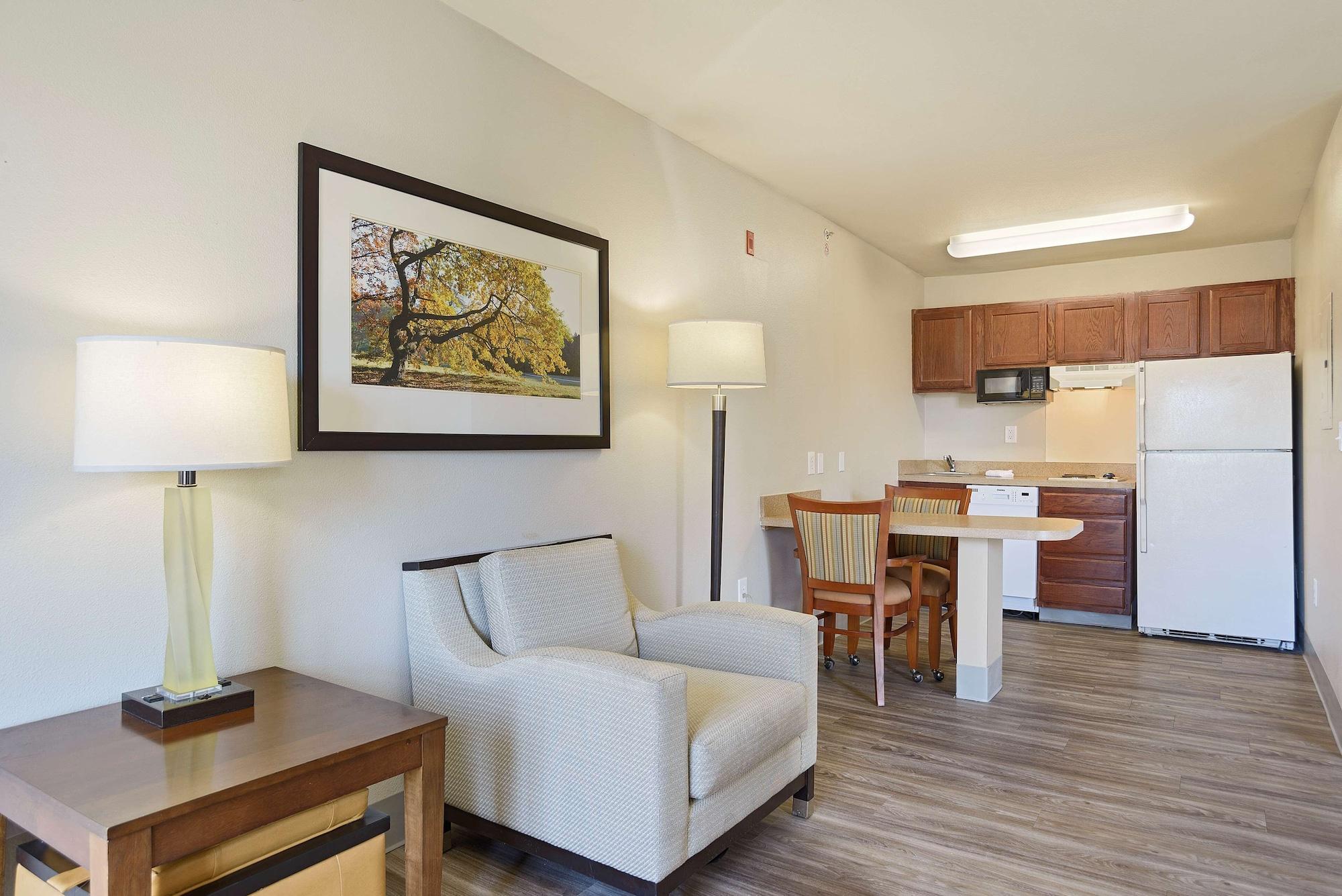 Extended Stay America Suites - Kansas City - Lenexa - 87Th St Overland Park Exterior photo