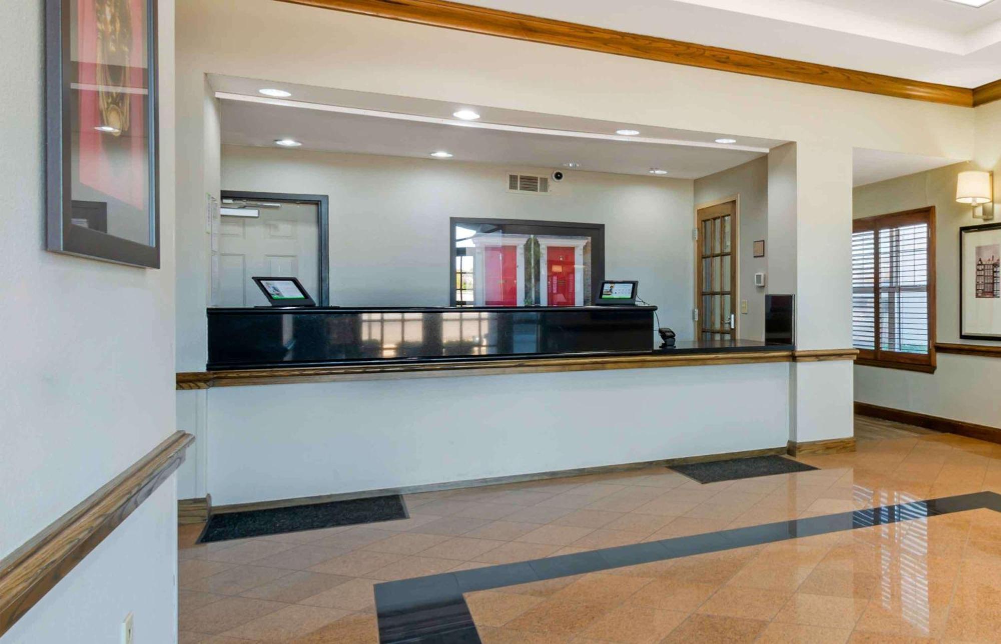 Extended Stay America Suites - Kansas City - Lenexa - 87Th St Overland Park Exterior photo